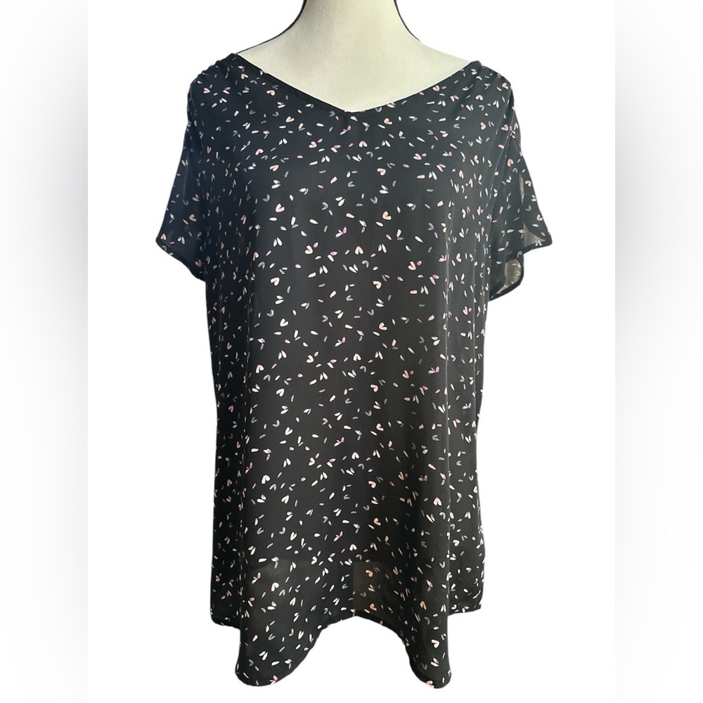 Croft & Barrow Black Blouse with Pink and White Accents